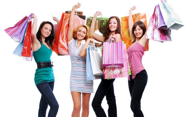 75% Italian apparel buyers shop at non-specialist outlets