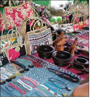 Fiji : Exotic handicrafts to adorn California Gift Show - Textile News Fiji
