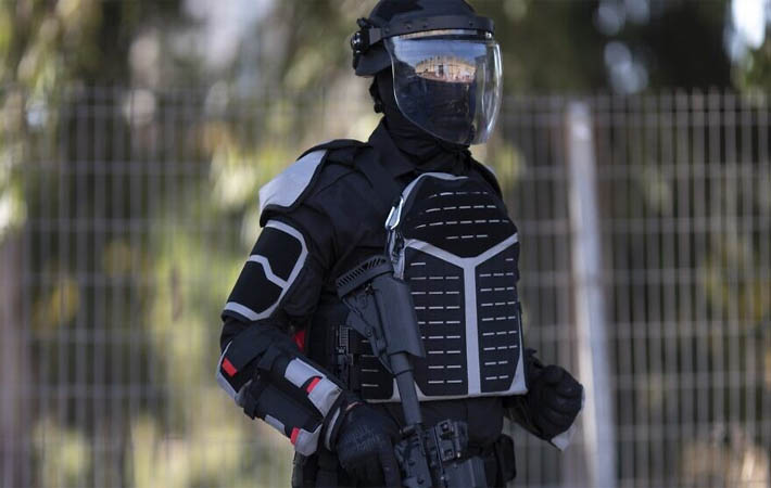 Israel Weapons Industries launches new riot protection suit for forces ...